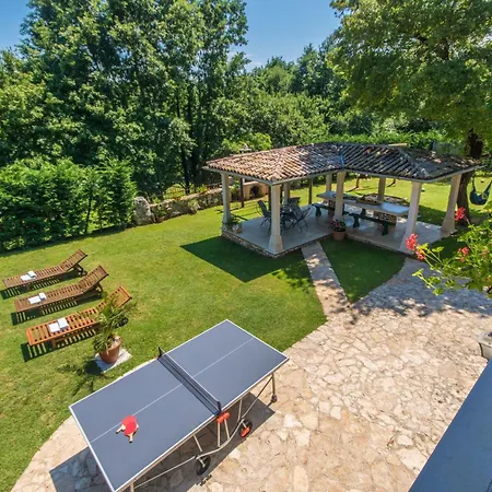 度假居 Lord House, A Fenced Garden & Pool Villa, Ideal For Groups *