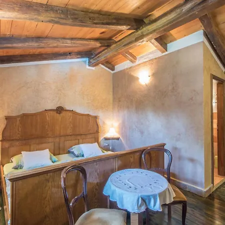 Lord House, A Fenced Garden & Pool Villa, Ideal For Groups 度假居 *